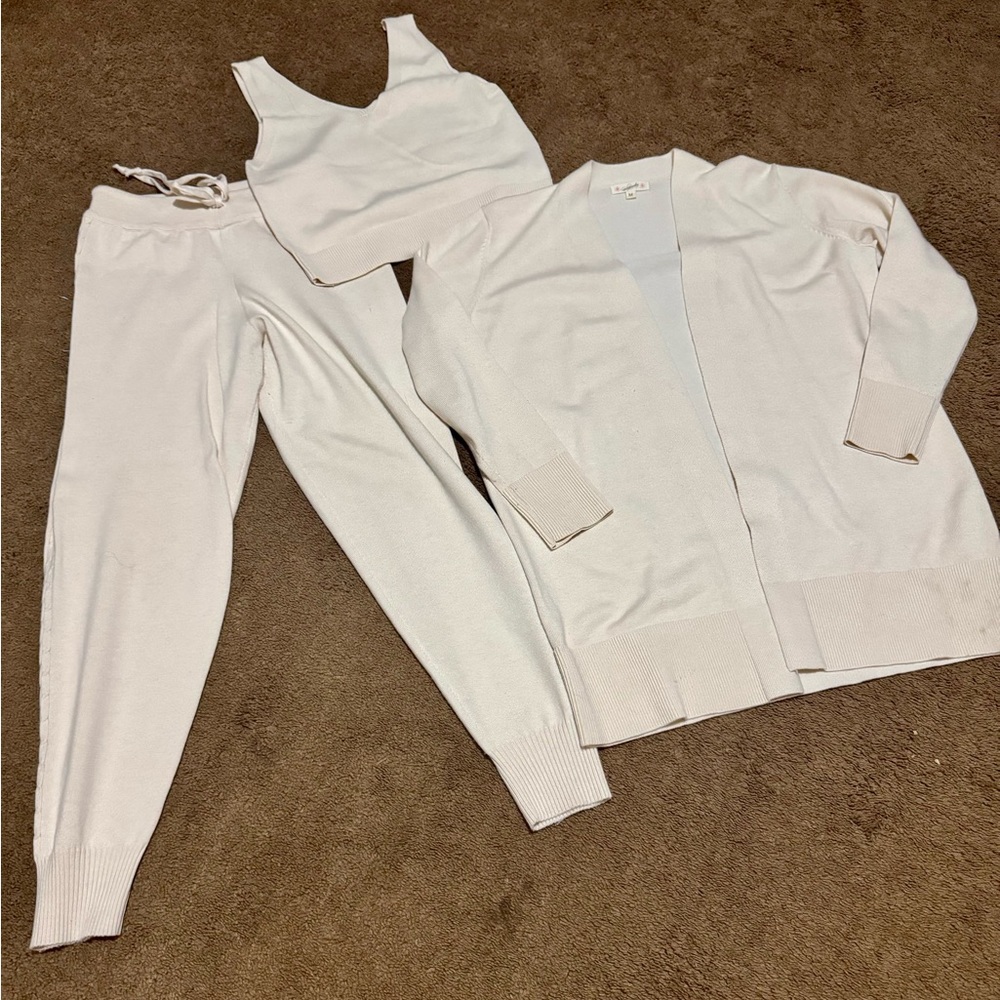 Women's Cream Lounge Set